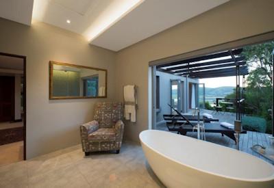 En-suite bathrooms with views