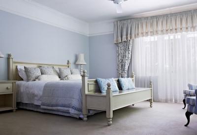 Parkes offers guest luxurious en-suite bedrooms
