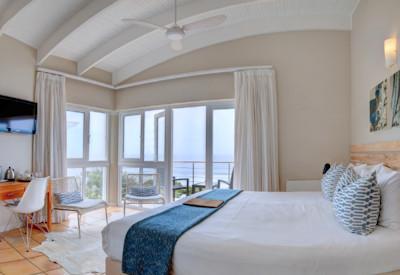 Luxury rooms with private balconies