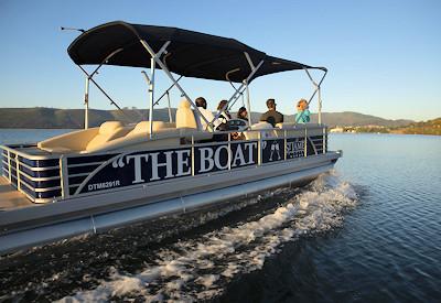 Exploring knysna by boat
