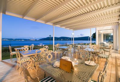 Views out over the Knysna Lagoon