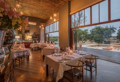 Safari camp and her indoor dining room