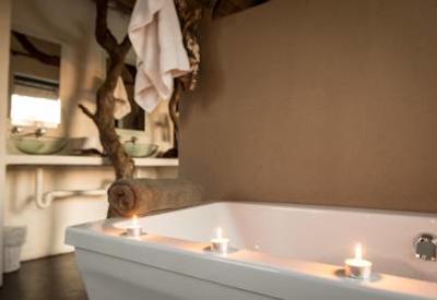 Luxurious en-suite bathrooms