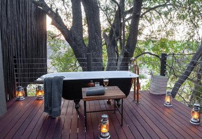 Romantic bath time experiences