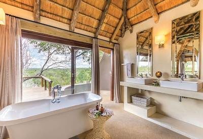 Magnificent en-suite bathrooms with views
