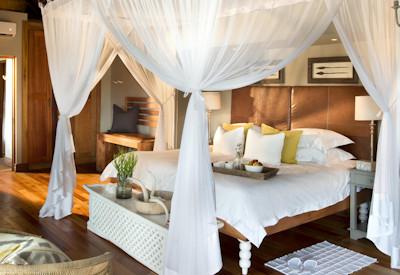 Beautiful thatched safari suites