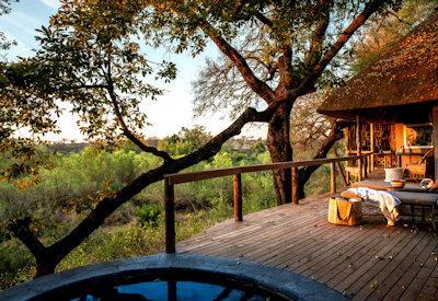 Londolozi private plunge pool and deck
