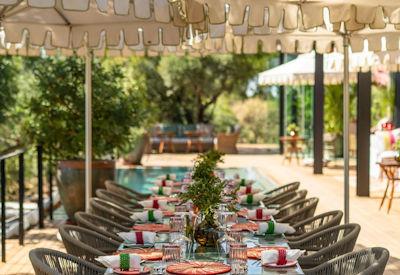 A tranquil retreat with outdoor dining