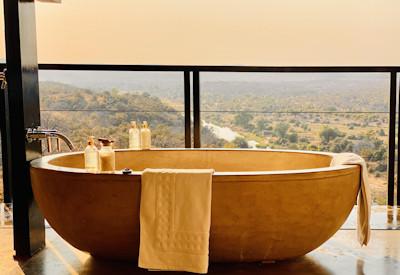 Beautiful free standing bathtubs