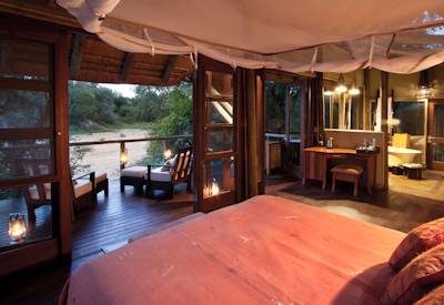 Rhino Post Safari Lodge