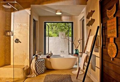 Luxurious en-suite bathrooms
