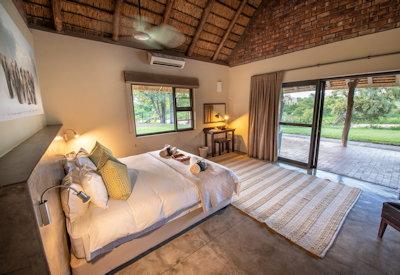 En-suite safari rooms with views