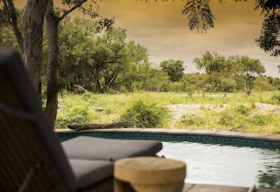 Your own private entrance and plunge pool