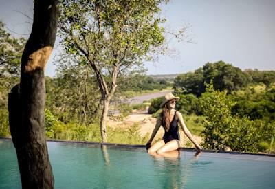 Swimming pool with views of the South Africa bushveld