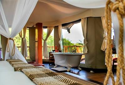 Classic tented safari suites
