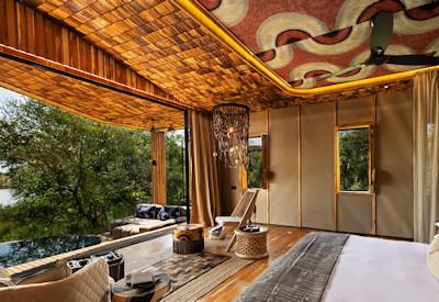 Luxurious andBeyond safari suite
