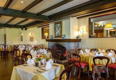 Classic Serena restaurant