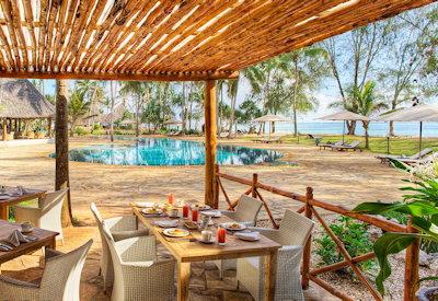 Restaurant with sea views