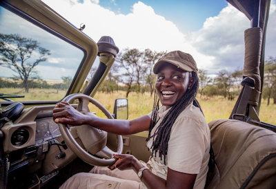 Serengeti game drive safaris