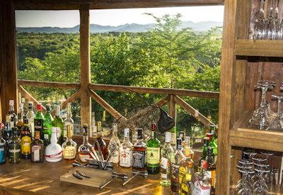 Beautiful escarpment bar area