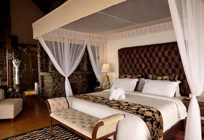 Luxurious safari bedrooms