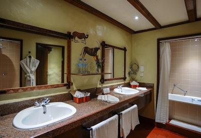 Nice and large en-suite bathrooms