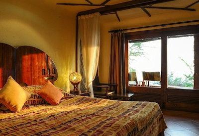 Large and spacious safari suites