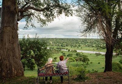 A safari lodge for couples and families
