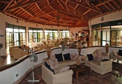 Main lounge area and bar area at the Lodge