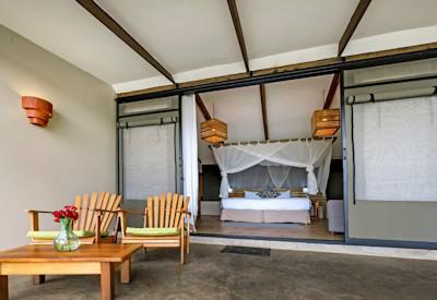 Private verandah and excellent luggage storage