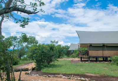 Queen Elizabeth lodge tented accommodation