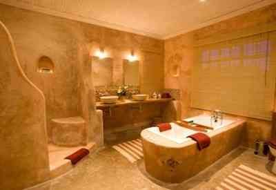 Luxury en-suite bathrooms