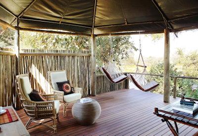 Amanzi private viewing deck offering game viewing
