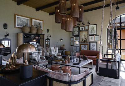 Main lounge area near the stoop and bar area