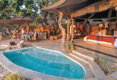 Plunge pool and private dining room at River Suites
