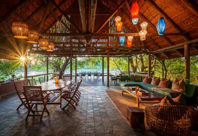Central guest area with dining room