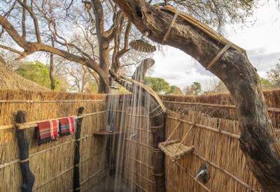 Magnificent en-suite open air bathrooms