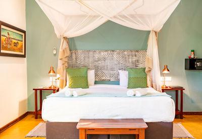 Deluxe double with free wifi and mosquito nets