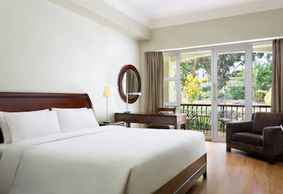 Four Points by Sheraton Arusha large deluxe guest room king bed air conditioning Tanzania