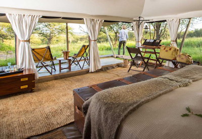 Ngorongoro Crater Big Five game drive picnic lunch Carefree Tanzania Safari Tanzania