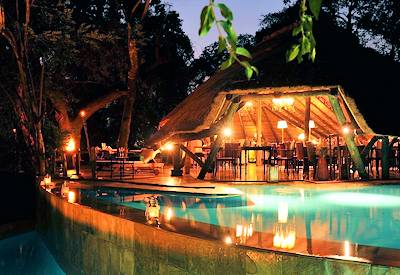 Selous Serena Camp Victorian claw-foot bath Selous Fly In Express Tanzania