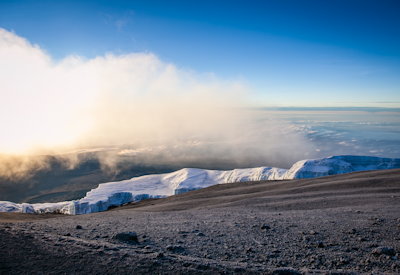 Kilimanjaro Shira Route Barranco Wall southern ice fields Stella Point 5735m Tanzania