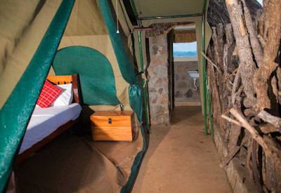 Kidepo Savannah Lodge en-suite bathroom flushing toilet 24-hour hot shower Uganda