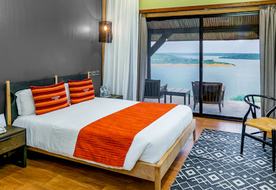 Mweya Safari Lodge excellent accommodation Kazinga Channel views Uganda
