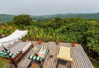 Ndali Lodge old English country house ambiance solar power Kibale Uganda