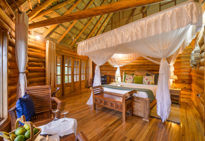 Trackers Safari Lodge luxury log chalet king bed orthopaedic mattress Bwindi Uganda