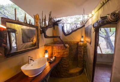 Fig Tree Bush Camp en-suite bathroom hot water shower flush toilet Kafue Zambia