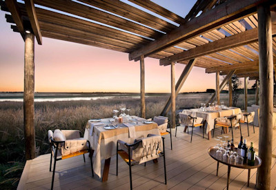 King Lewanika Lodge immersive Liuwa Plain wildebeest cheetah Lady Liuwa lion pride Zambia