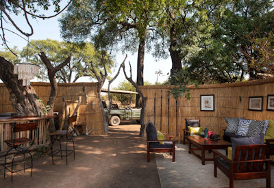 Mwamba Bush Camp Numbu Star Bed sleep-out stargazing South Luangwa Zambia