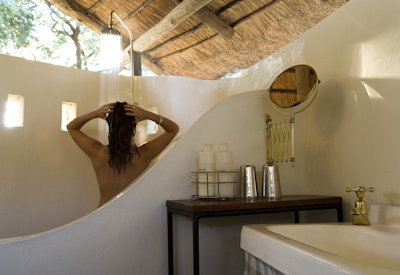 Nsefu Camp en-suite bathroom shower views into bush South Luangwa Zambia